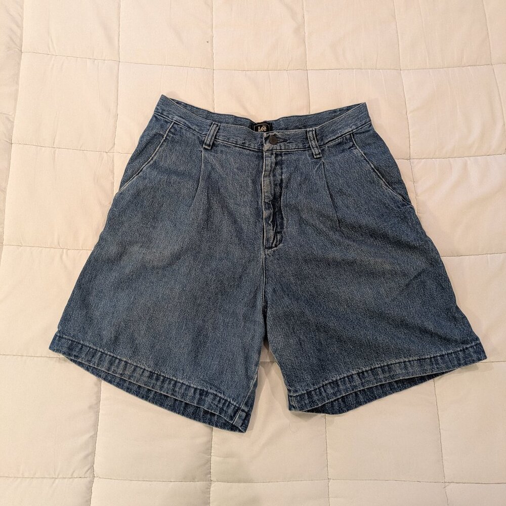Vintage Lee bareback pleated mom jorts shorts denim